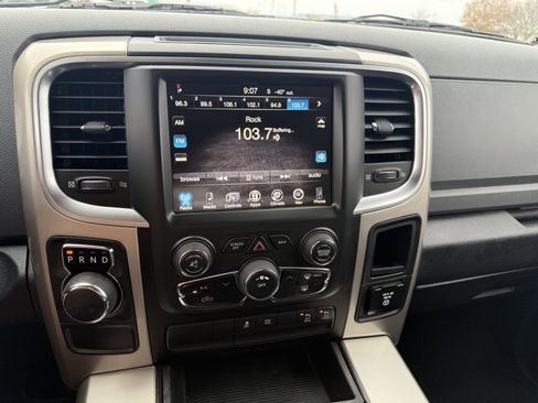 Used 2015 RAM 1500 Lone Star image 27