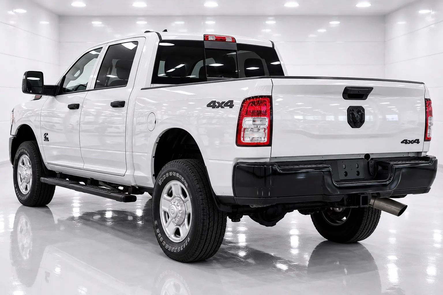 Used 2024 RAM 3500 Tradesman w/ Bed Utility Group AWD/4WD image 3