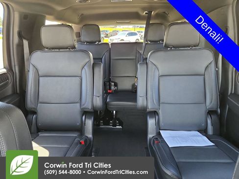 Used 2024 GMC Yukon XL Denali AWD/4WD image 29