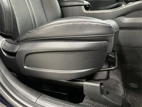 Used 2024 Kia Sorento S image 30