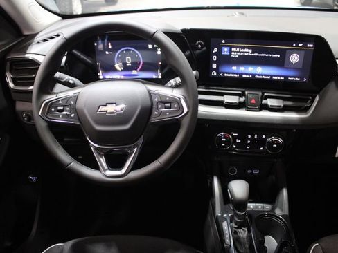 New 2026 Chevrolet TrailBlazer LT w/ Convenience Package AWD/4WD image 29