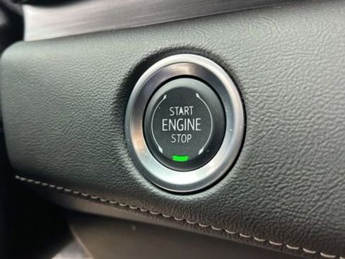 Certified 2024 Cadillac Escalade Sport w/ LPO, ONYX Package image 25