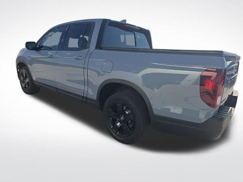 Used 2025 Honda Ridgeline Black Edition image 38