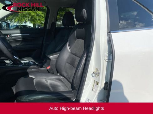Used 2018 MAZDA CX-5 Touring w/ Preferred Equipment Package FWD image 12