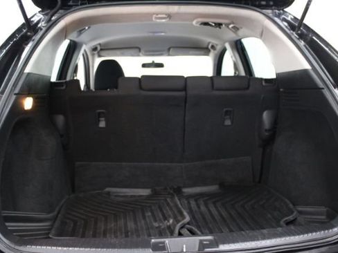 Used 2017 Honda HR-V LX image 21