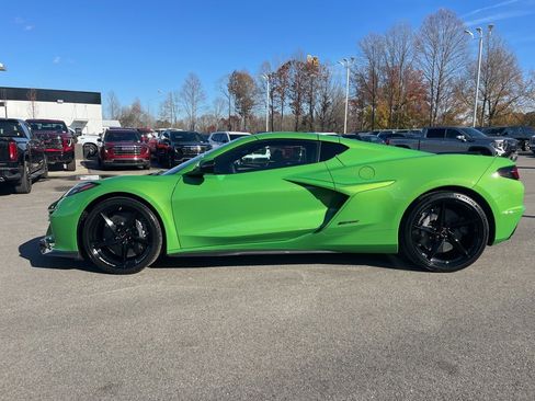 New 2026 Chevrolet Corvette E-Ray image 2