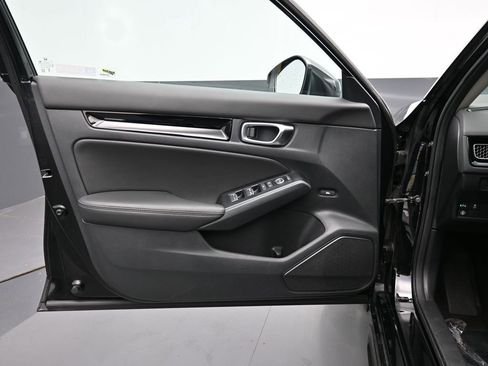 Certified 2024 Honda Civic Touring image 30