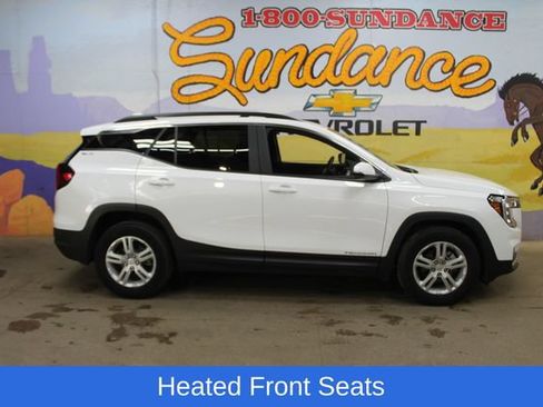 Used 2023 GMC Terrain SLE w/ Driver Convenience Package FWD image 1