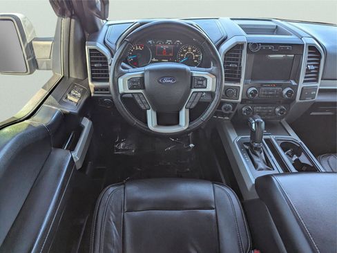 Used 2017 Ford F150 Lariat image 17