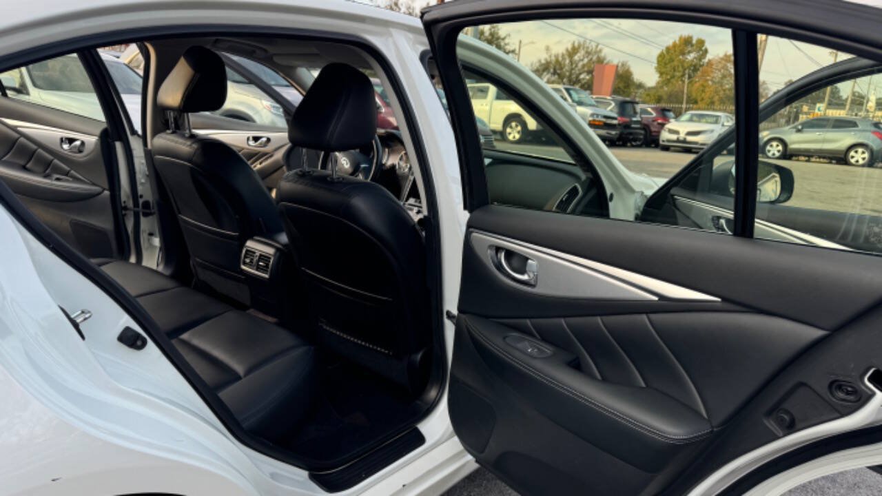 Used 2021 INFINITI Q50 Luxe w/ Cargo Package AWD/4WD image 17