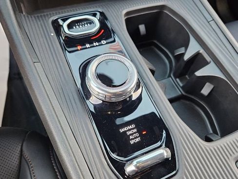 New 2026 Jeep Cherokee Limited image 8