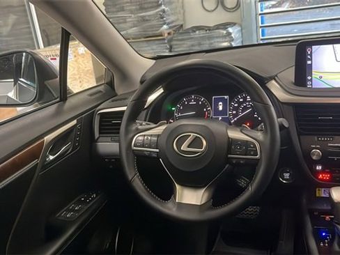 Used 2022 Lexus RX 350L Premium image 20