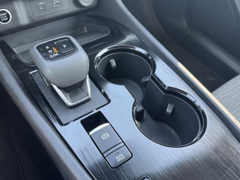 Used 2023 Nissan Rogue SV image 23