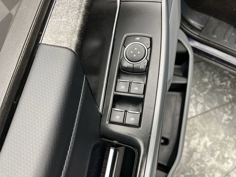 Certified 2022 Ford F150 XLT w/ Equipment Group 301A Mid image 9