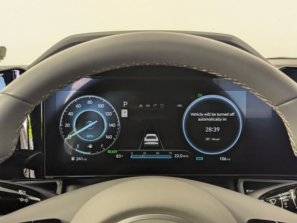 New 2026 Hyundai Elantra SEL FWD image 16