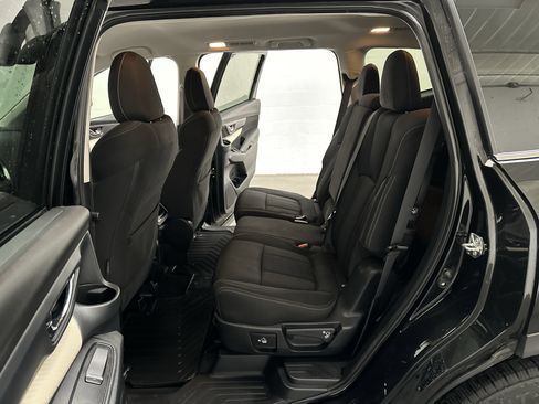 Used 2020 Subaru Ascent Premium w/ Convenience Package image 23