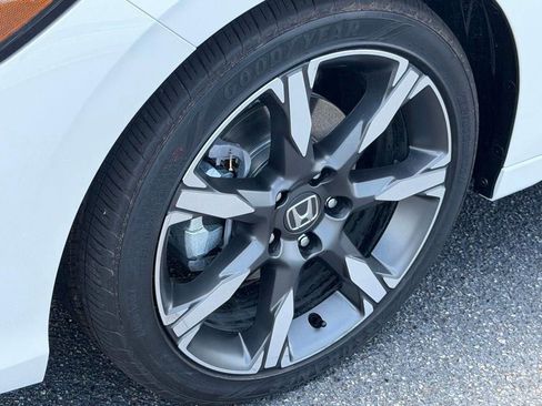 New 2026 Honda Civic Sport Touring image 10