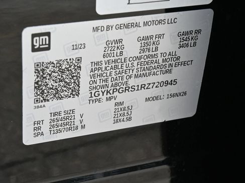 Certified 2024 Cadillac XT6 Sport w/ Technology Package AWD/4WD image 30