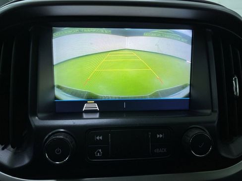 Used 2022 Chevrolet Colorado LT w/ Fleet Safety Package image 23