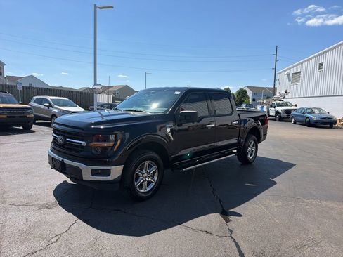Used 2024 Ford F150 XLT w/ Tow/Haul Package AWD/4WD image 3
