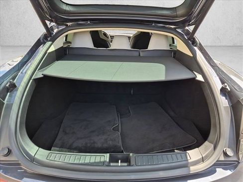 Used 2015 Tesla Model S 70 RWD image 6