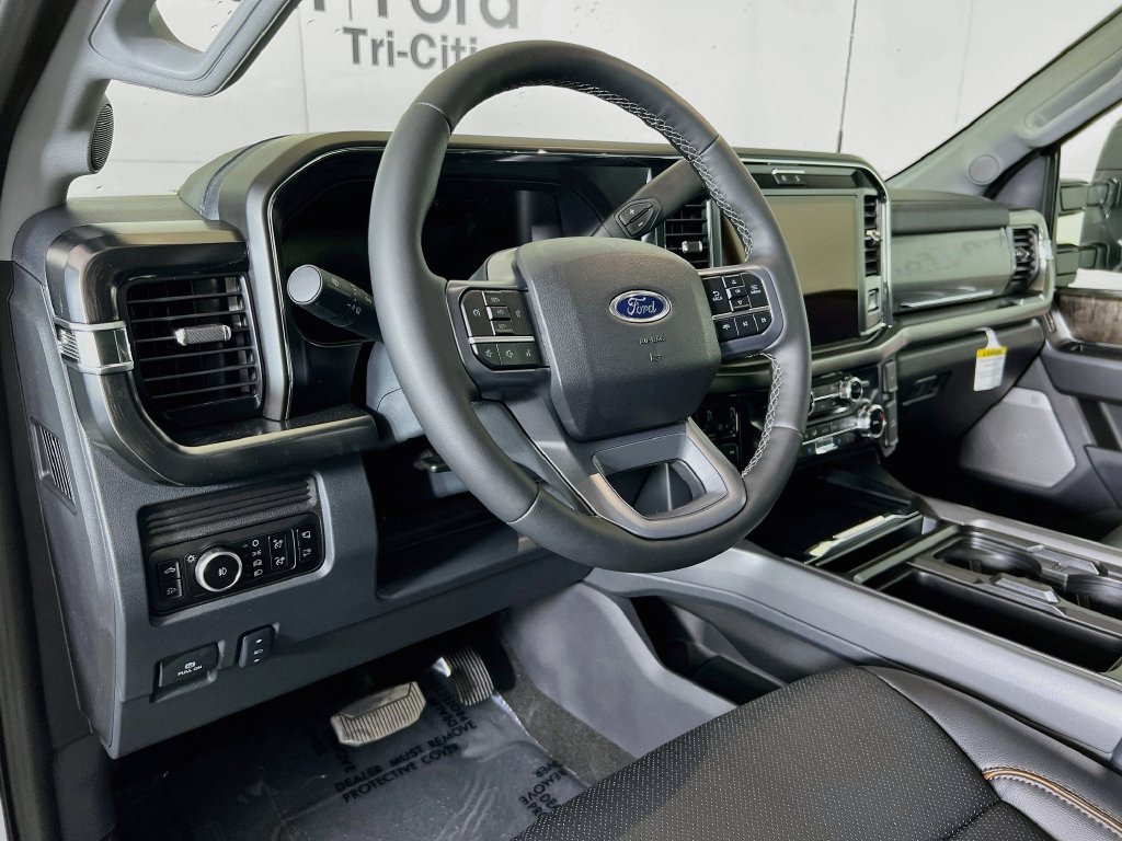 New 2026 Ford F350 Lariat AWD/4WD image 3