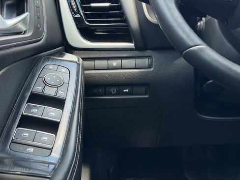 Used 2023 Nissan Rogue SL w/ SL Premium Package FWD image 35