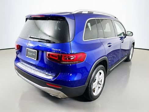 Certified 2021 Mercedes-Benz GLB 250 4MATIC image 7