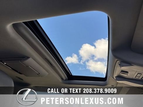 Used 2019 GMC Yukon Denali w/ Denali Ultimate Package image 14