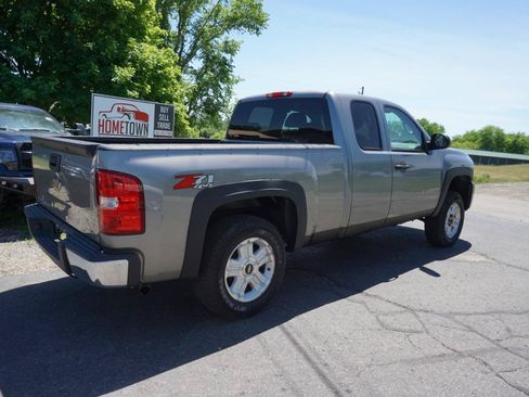 Used 2008 Chevrolet Silverado 1500 LT w/ Power Pack Plus AWD/4WD image 3