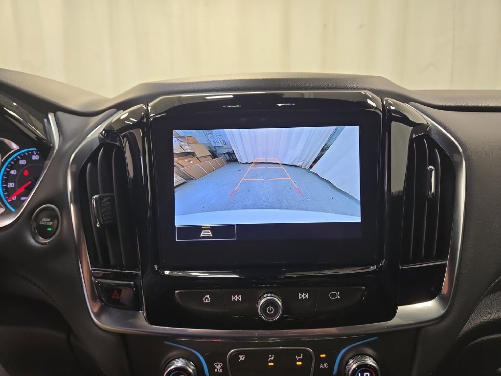 Certified 2024 Chevrolet Traverse LT FWD image 19