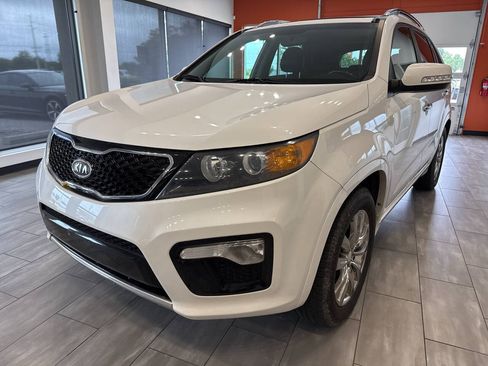 Used 2013 Kia Sorento SX w/ SX Premium Pkg FWD image 3