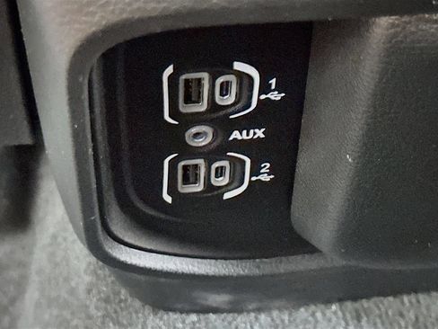 Used 2022 RAM 1500 Big Horn RWD image 27