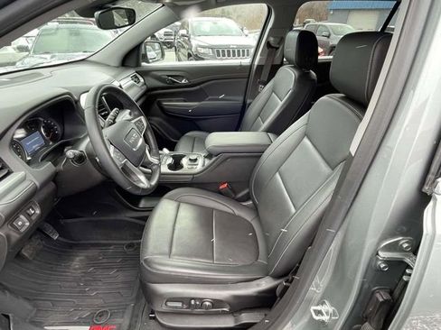 Used 2023 GMC Acadia SLT image 15