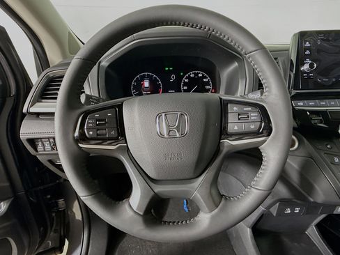 New 2026 Honda Odyssey EX-L image 11