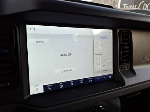 Used 2024 Ford Bronco Black Diamond image 18