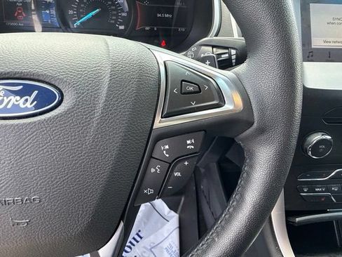 Used 2018 Ford Edge SEL w/ Equipment Group 201A FWD image 22