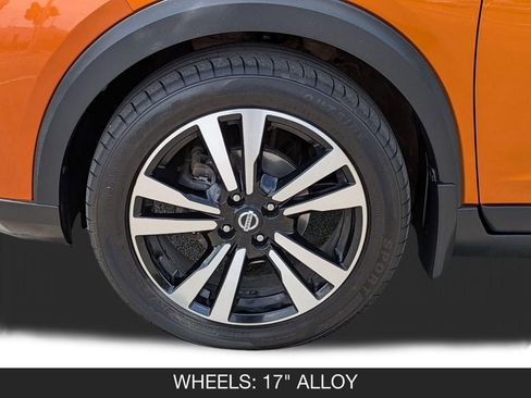 Used 2020 Nissan Kicks SR FWD image 11