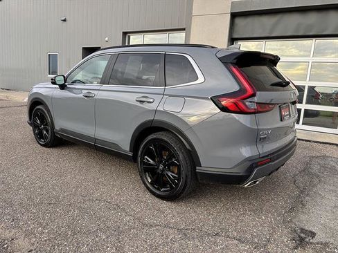 Used 2025 Honda CR-V Sport Touring image 1