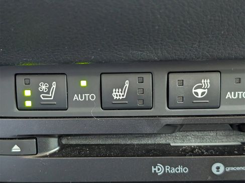 Used 2019 Lexus ES 350 350 w/ Premium Package image 20