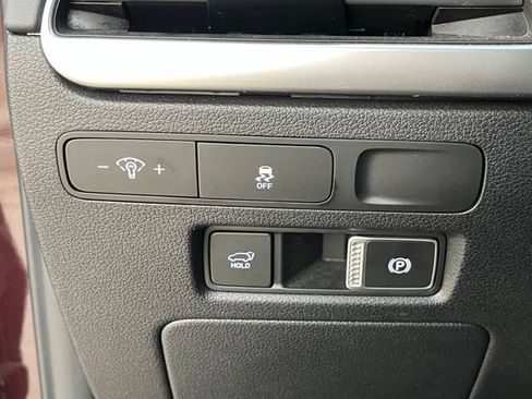 Used 2025 Hyundai Palisade SEL FWD image 19