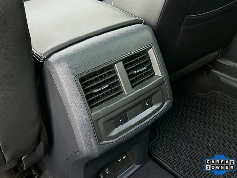 Used 2023 Volkswagen Atlas Cross Sport SEL Premium R-Line image 27