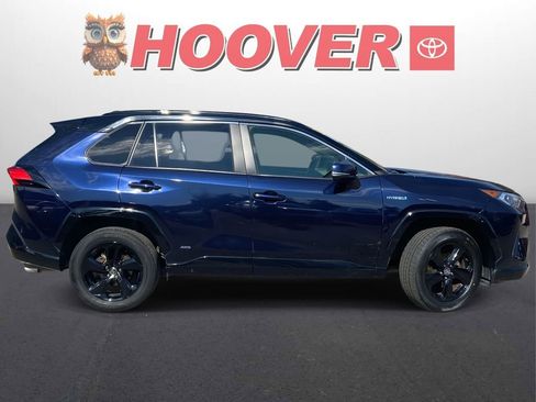 Used 2020 Toyota RAV4 XSE image 2