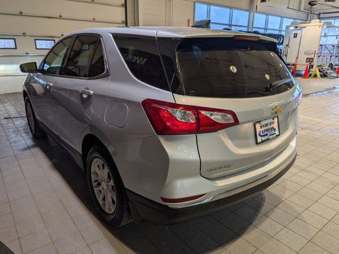 Used 2018 Chevrolet Equinox LT image 6