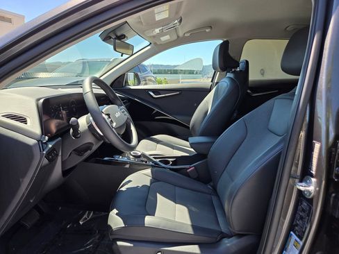 Certified 2024 Kia Niro Wind w/ Wind Preserve Package FWD image 20