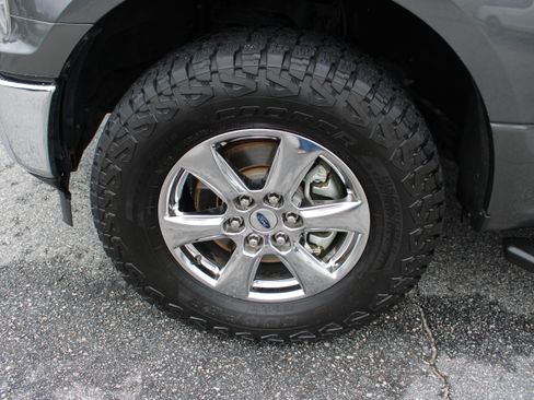 Used 2020 Ford F150 XLT w/ Equipment Group 302A Luxury AWD/4WD image 10