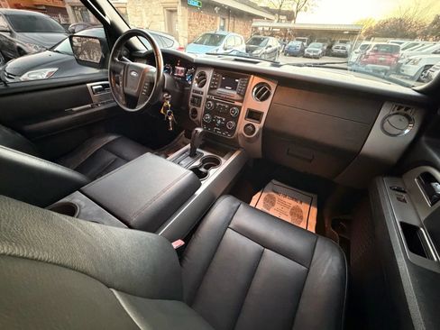Used 2015 Ford Expedition XLT w/ Equipment Group 201A image 32