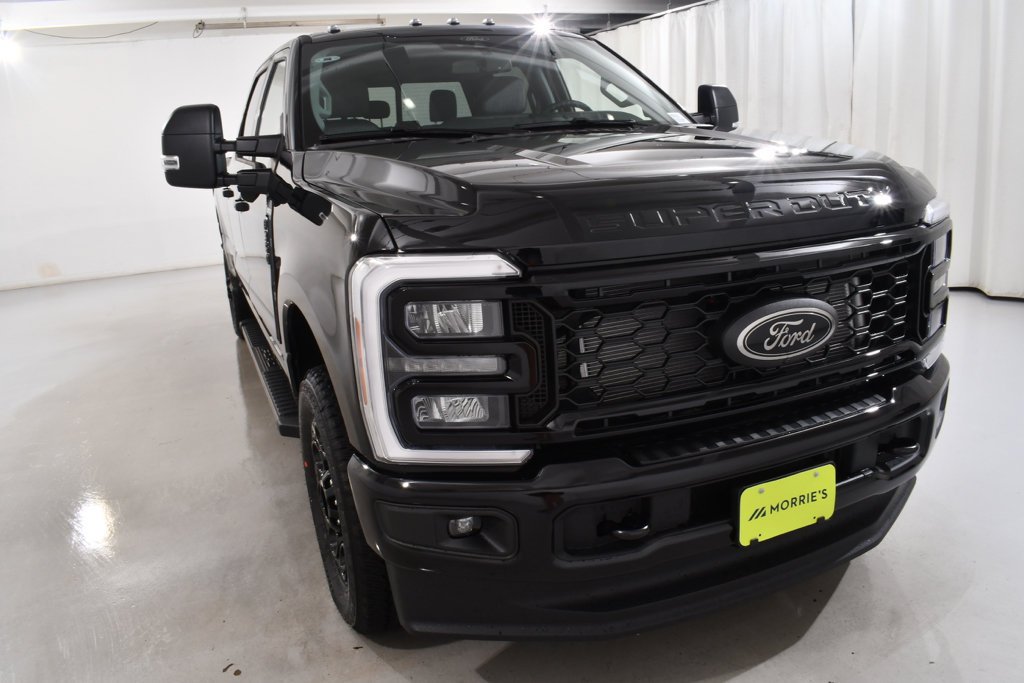 New 2026 Ford F350 XLT w/ XLT Premium Package AWD/4WD image 4