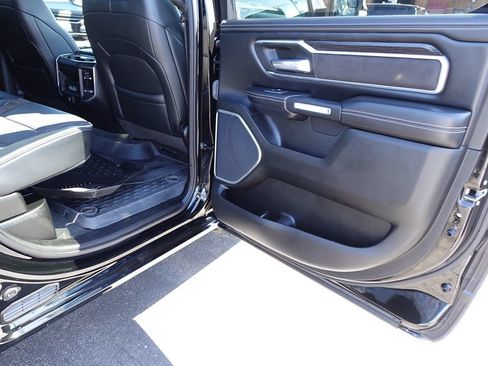 Used 2023 RAM 1500 Laramie AWD/4WD image 30