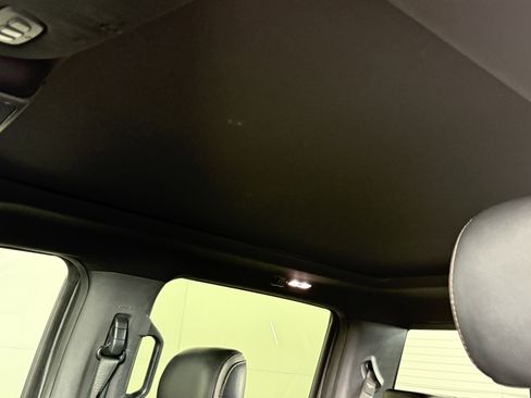 Used 2018 Ford F150 Platinum w/ Equipment Group 701A Luxury image 19